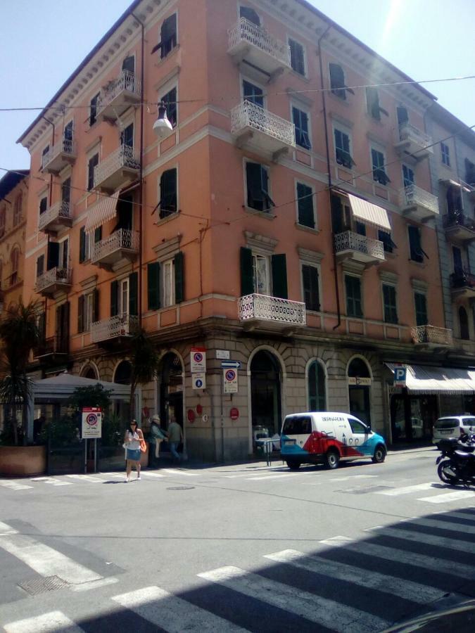 Fidelio Hotell La Spezia Exteriör bild